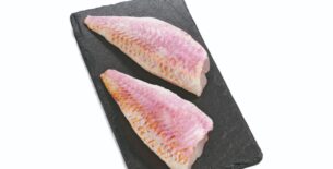 Filetto selvaggio di triglia rossa senza lische