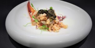 Astice con crema di bufala, porcini e tartufo nero