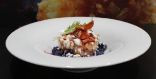 Astice con crema di bufala e cavolo viola