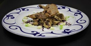 Quaglia al foie gras con porcini e vellutata di cavolfiore